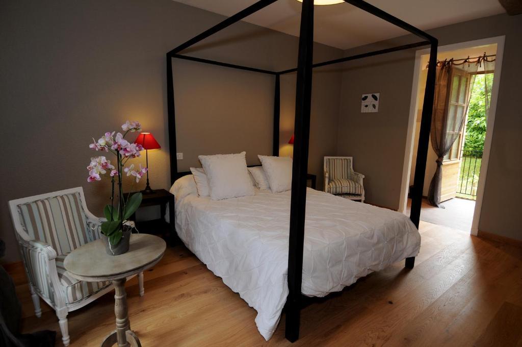 Les Songes De L'Abbaye Bed & Breakfast Cadouin Oda fotoğraf