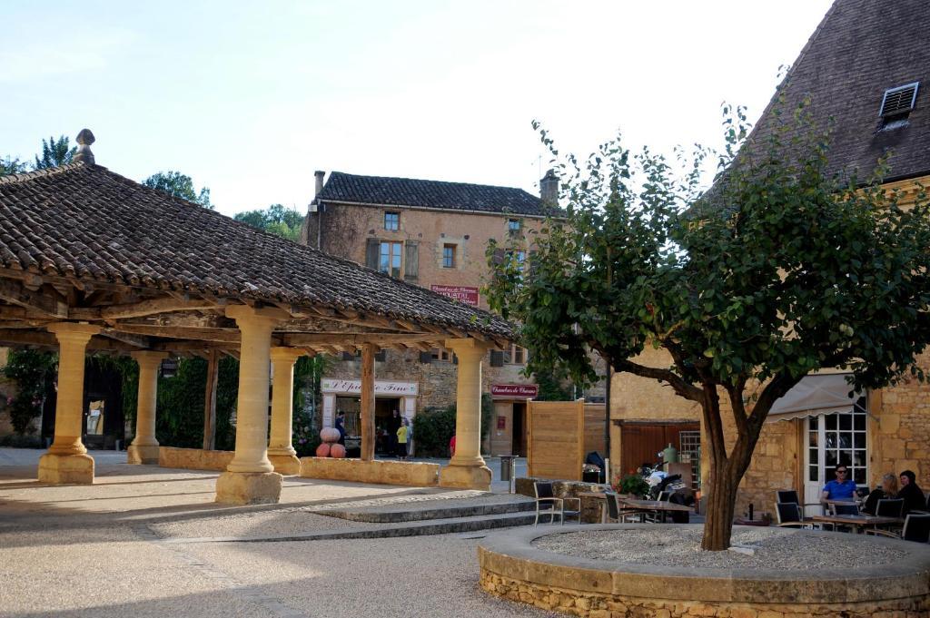 Les Songes De L'Abbaye Bed & Breakfast Cadouin Dış mekan fotoğraf