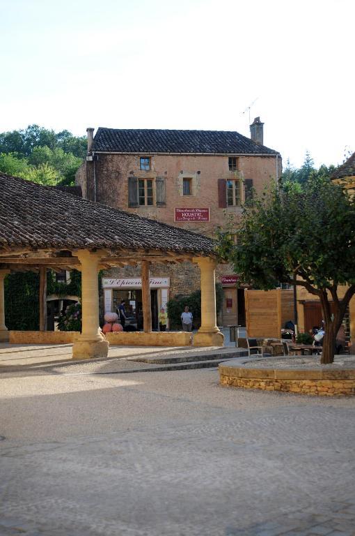 Les Songes De L'Abbaye Bed & Breakfast Cadouin Dış mekan fotoğraf